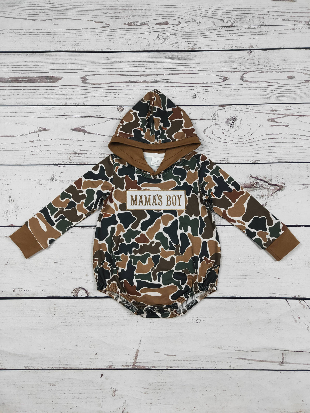 MAMA'S BOY Appliqué Camo Bubble