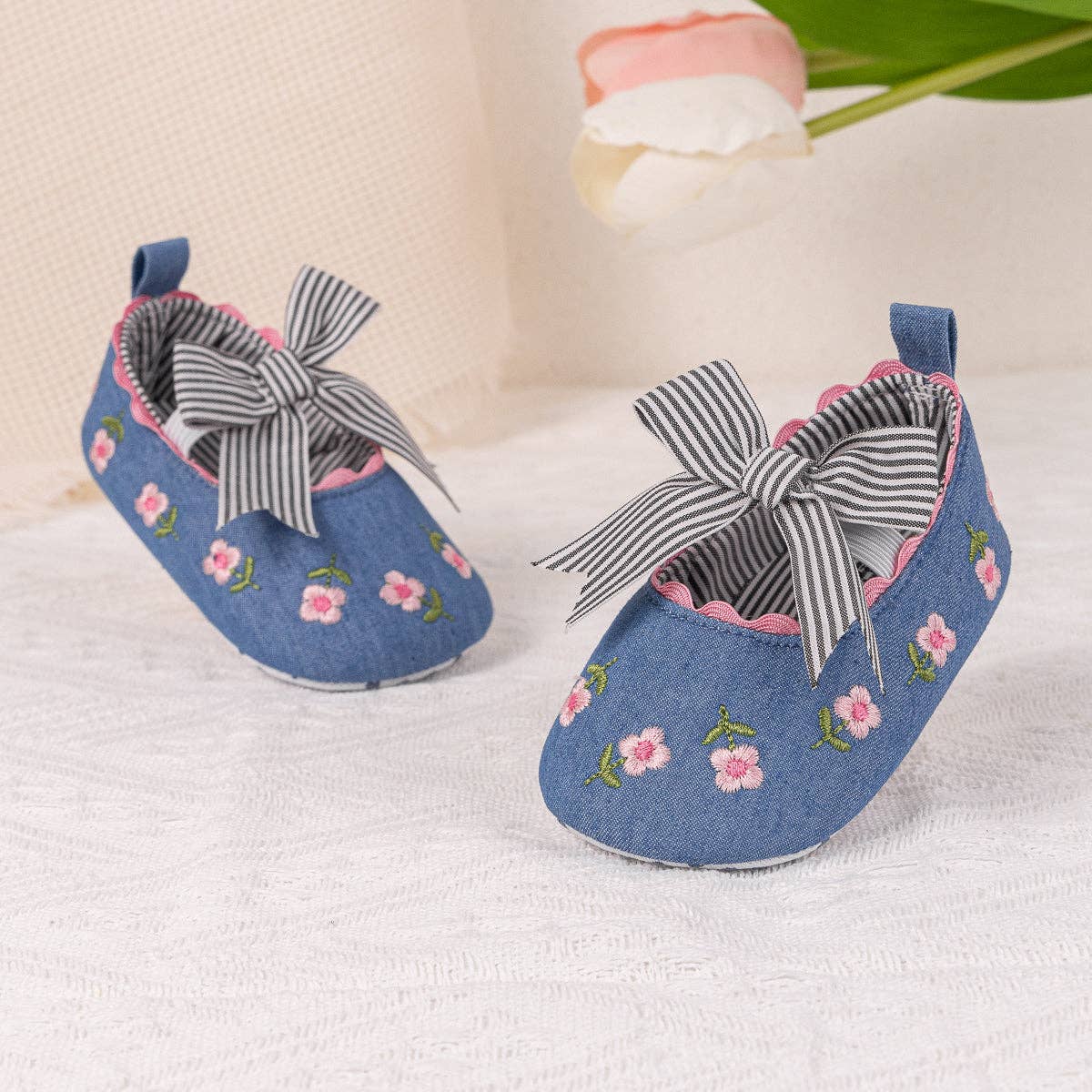 Embroidered Girls Baby shoes