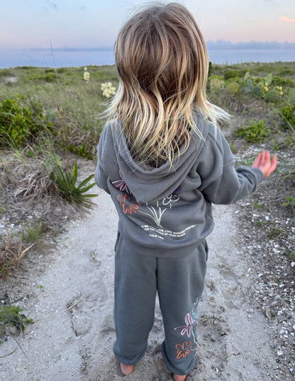 God's Still Working | Kids Hoodie