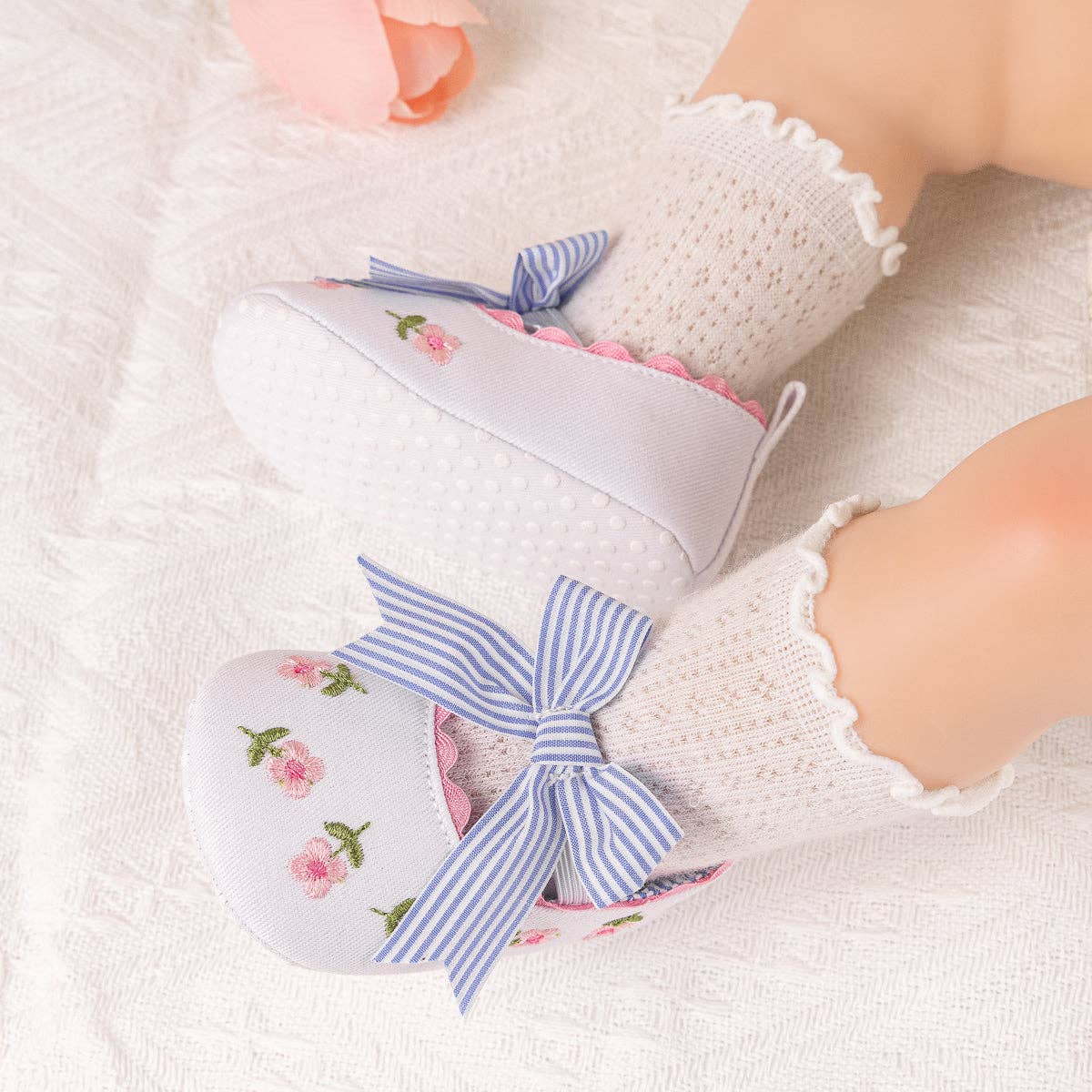 Embroidered Girls Baby shoes