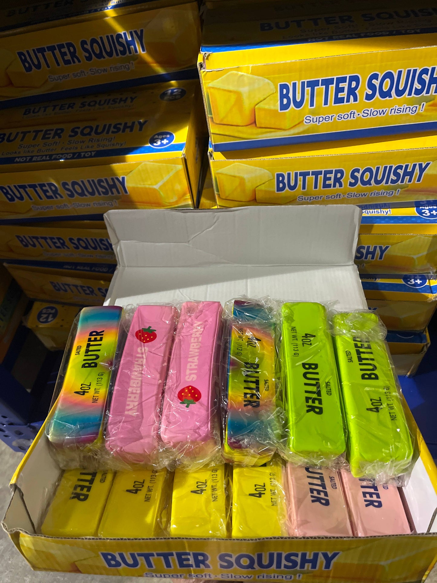 Butter Squishy (random color)