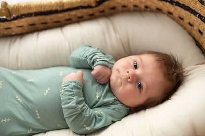 Arrow Print Knotted Newborn Baby Gown Pajamas