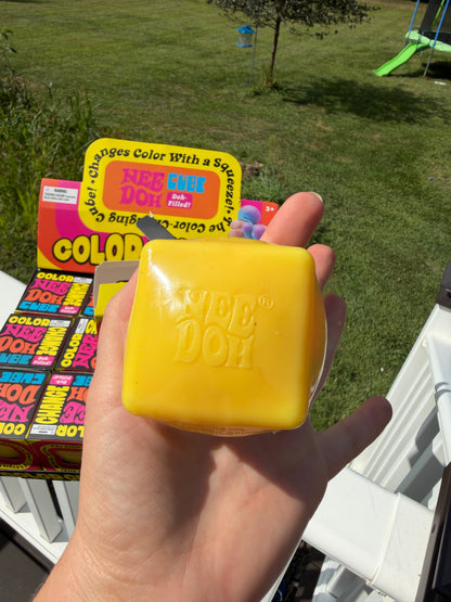 Color Changing Cube Squishy