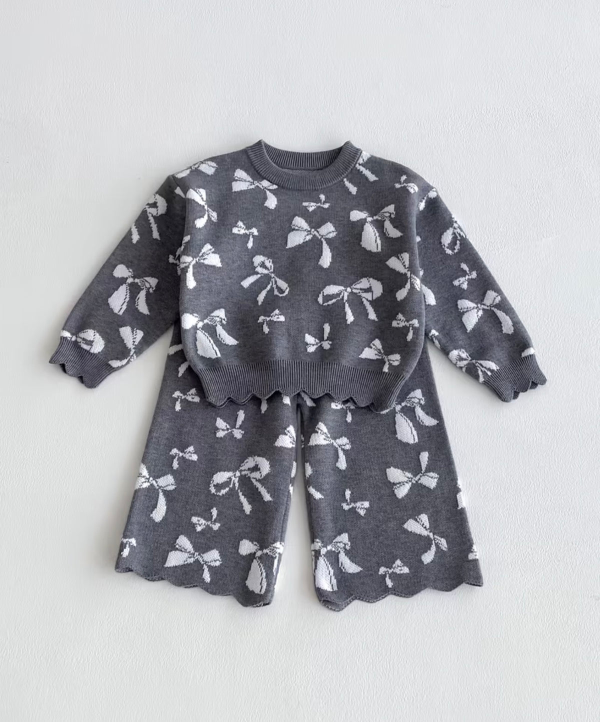 Cozy Knit Grey Bow Set