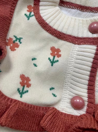 Vintage Floral Knit Button Up