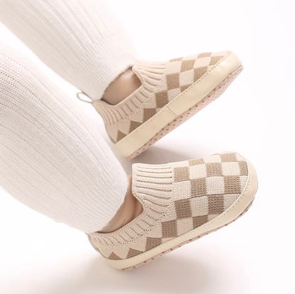 Tan Checkered Mesh Shoe