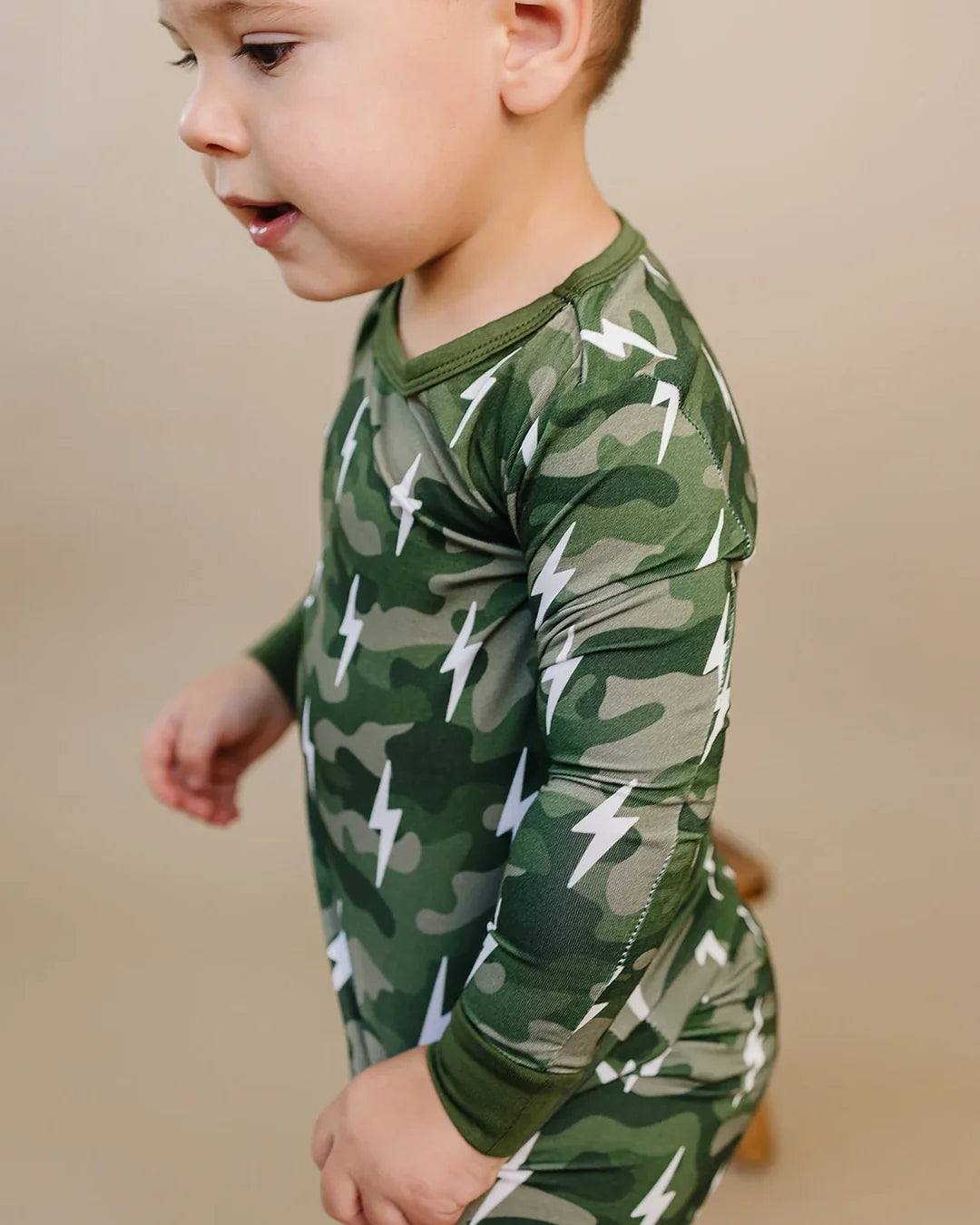 Long Sleeve Bamboo Set | Green Camo Bolts