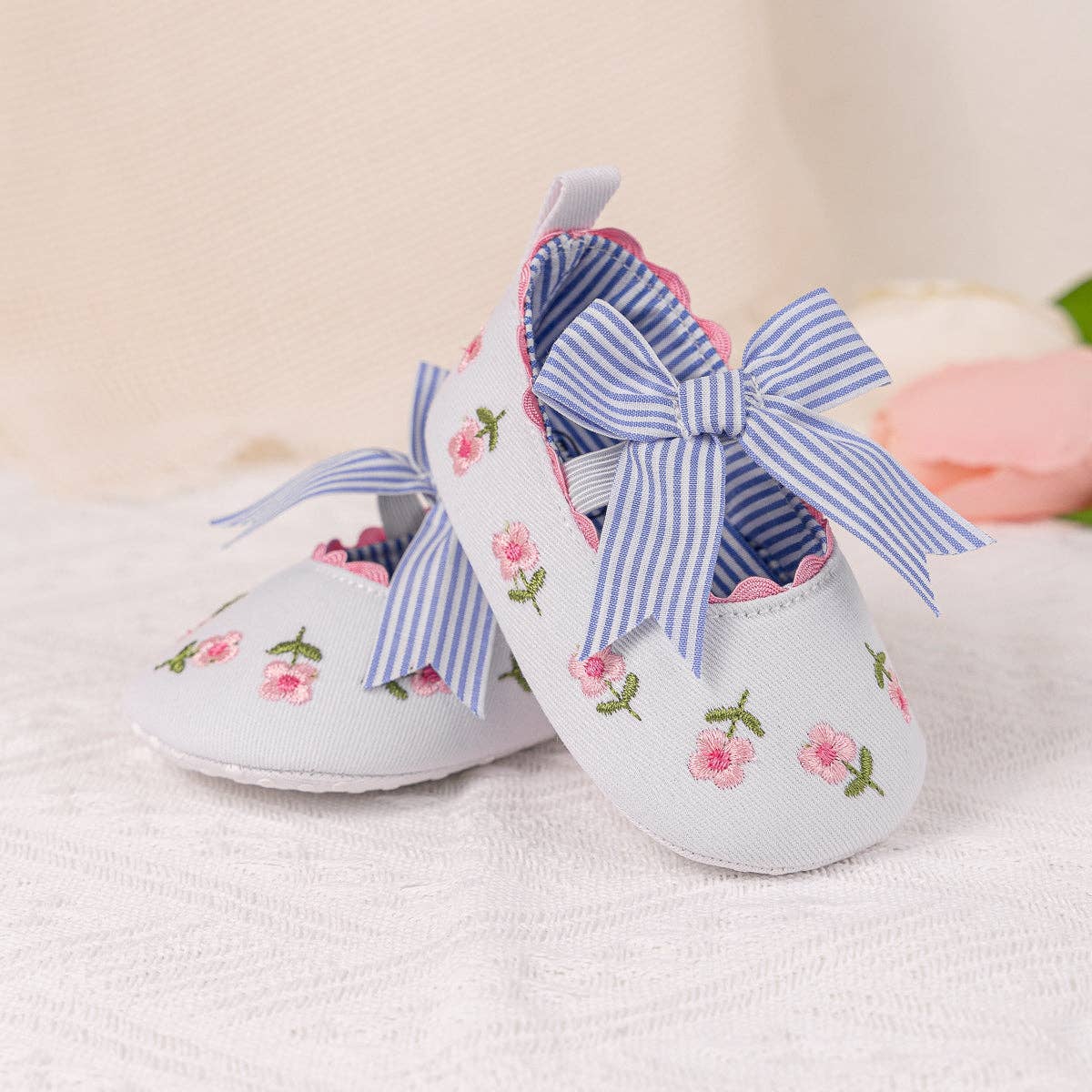 Embroidered Girls Baby shoes