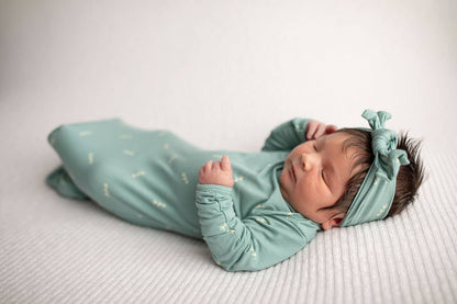 Arrow Print Knotted Newborn Baby Gown Pajamas